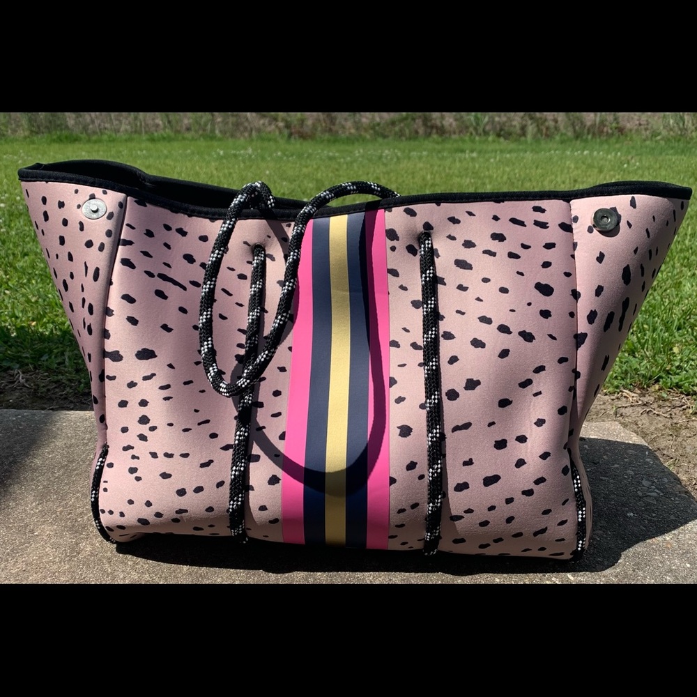 Neoprene tote